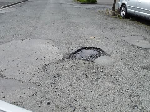 Roading/Streets, a report photo