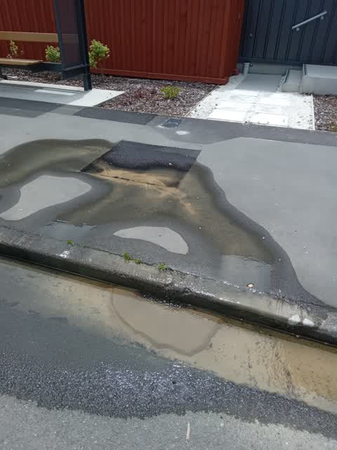 Water Leak, a report photo