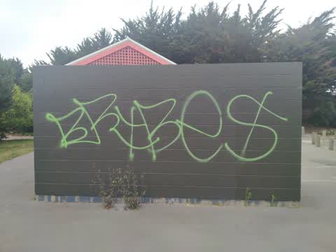Graffiti, a report photo