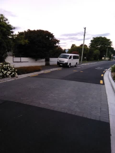 Roading/Streets, a report photo