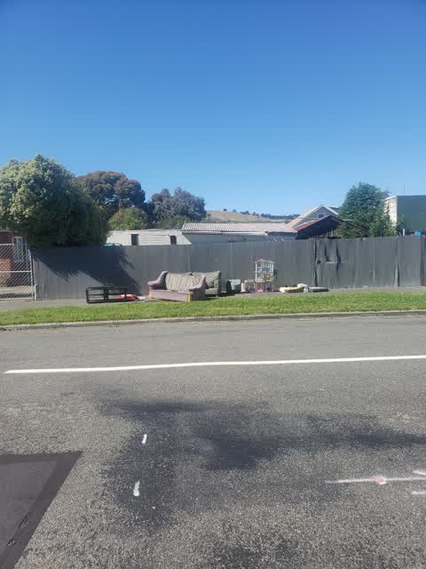 Rubbish/Recycling, a report photo