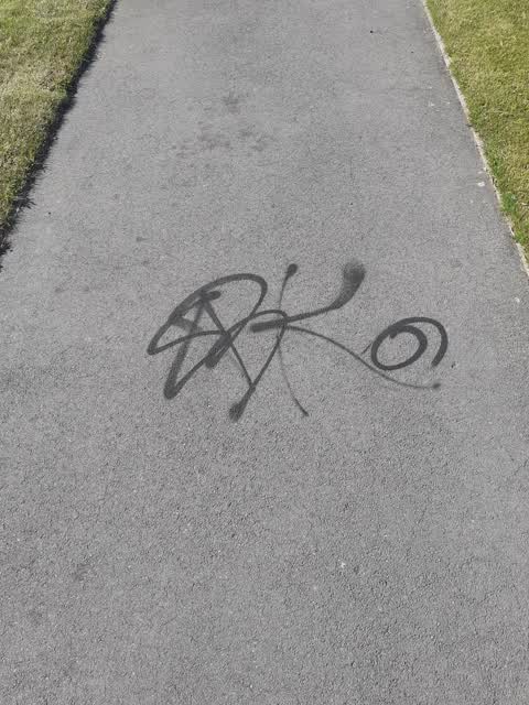 Graffiti, a report photo