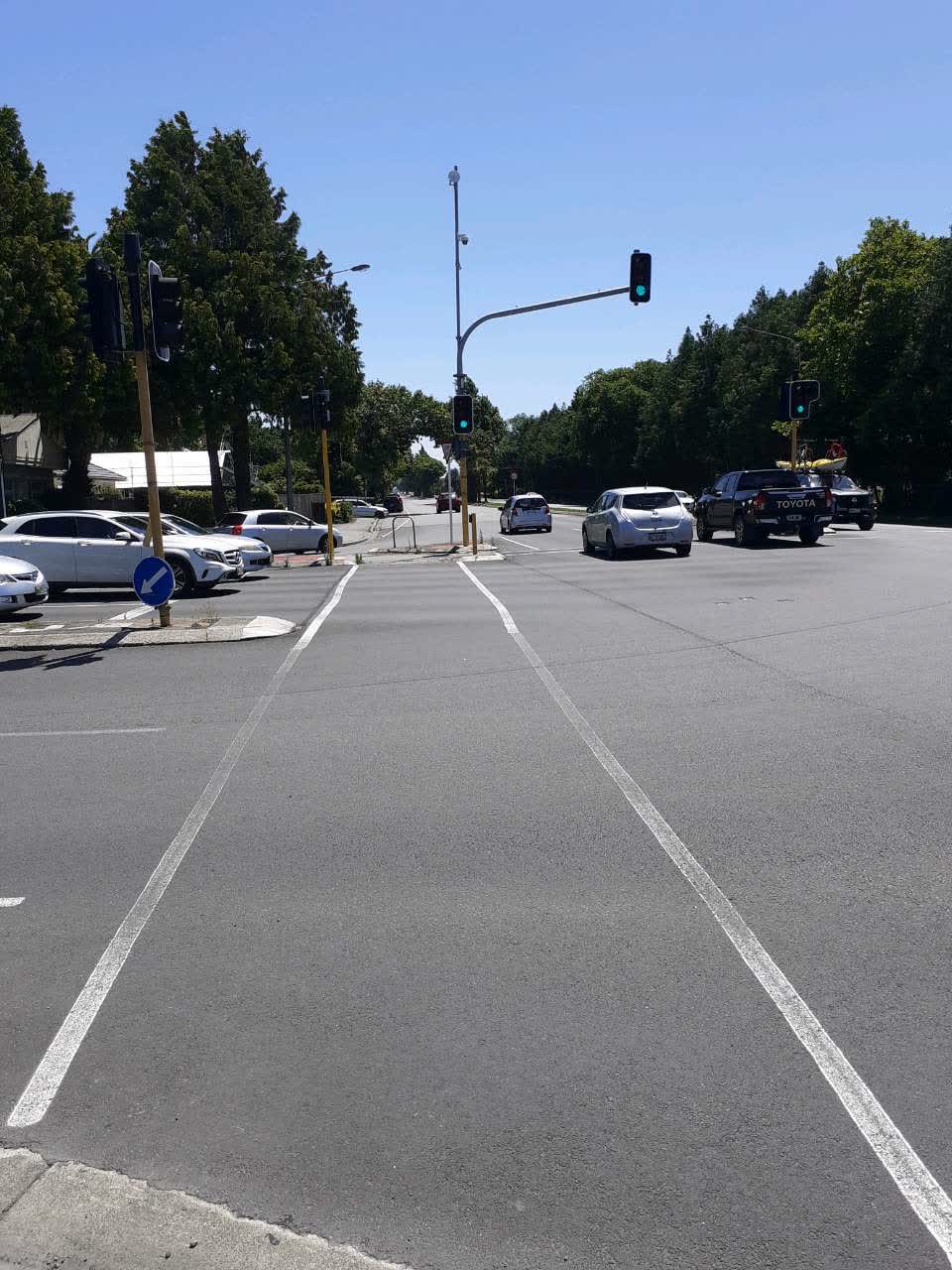 The photograph attached to this roading/streets report