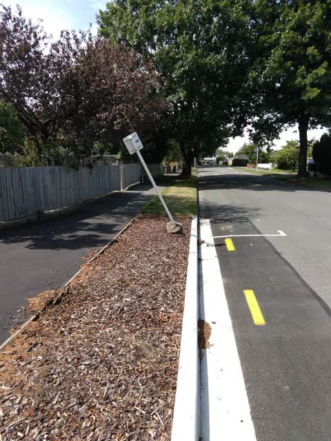 Roading/Streets, a report photo
