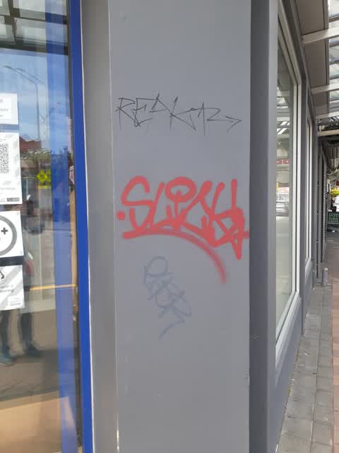 Graffiti — a report photo