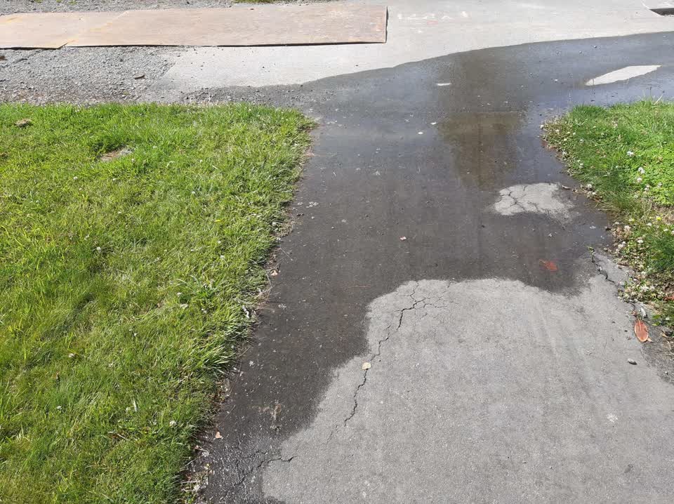 The photograph attached to this water leak report