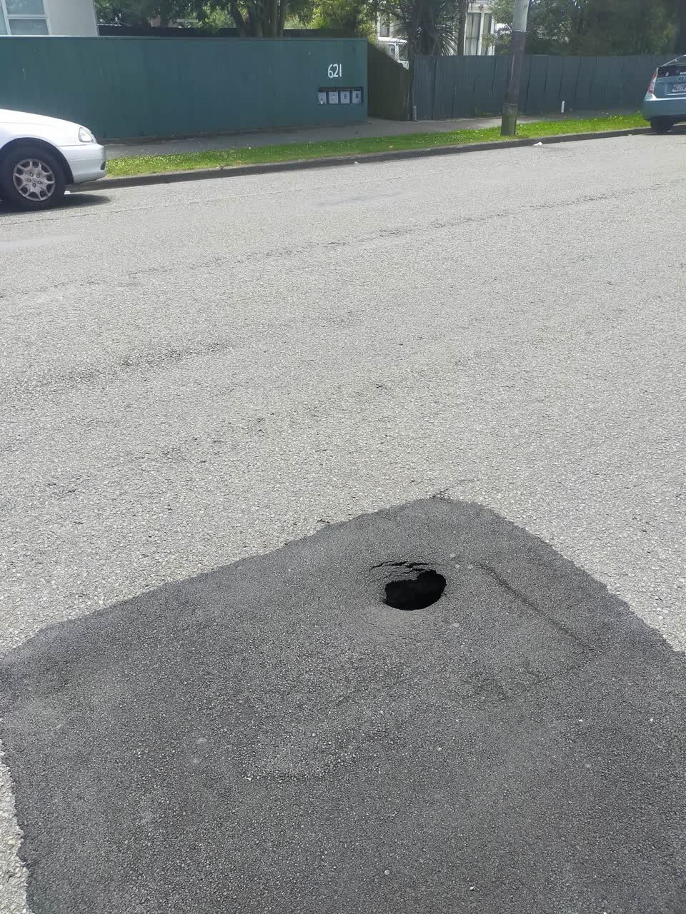 The photograph attached to this roading/streets report