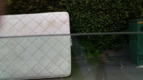 Rubbish/Recycling, a report photo