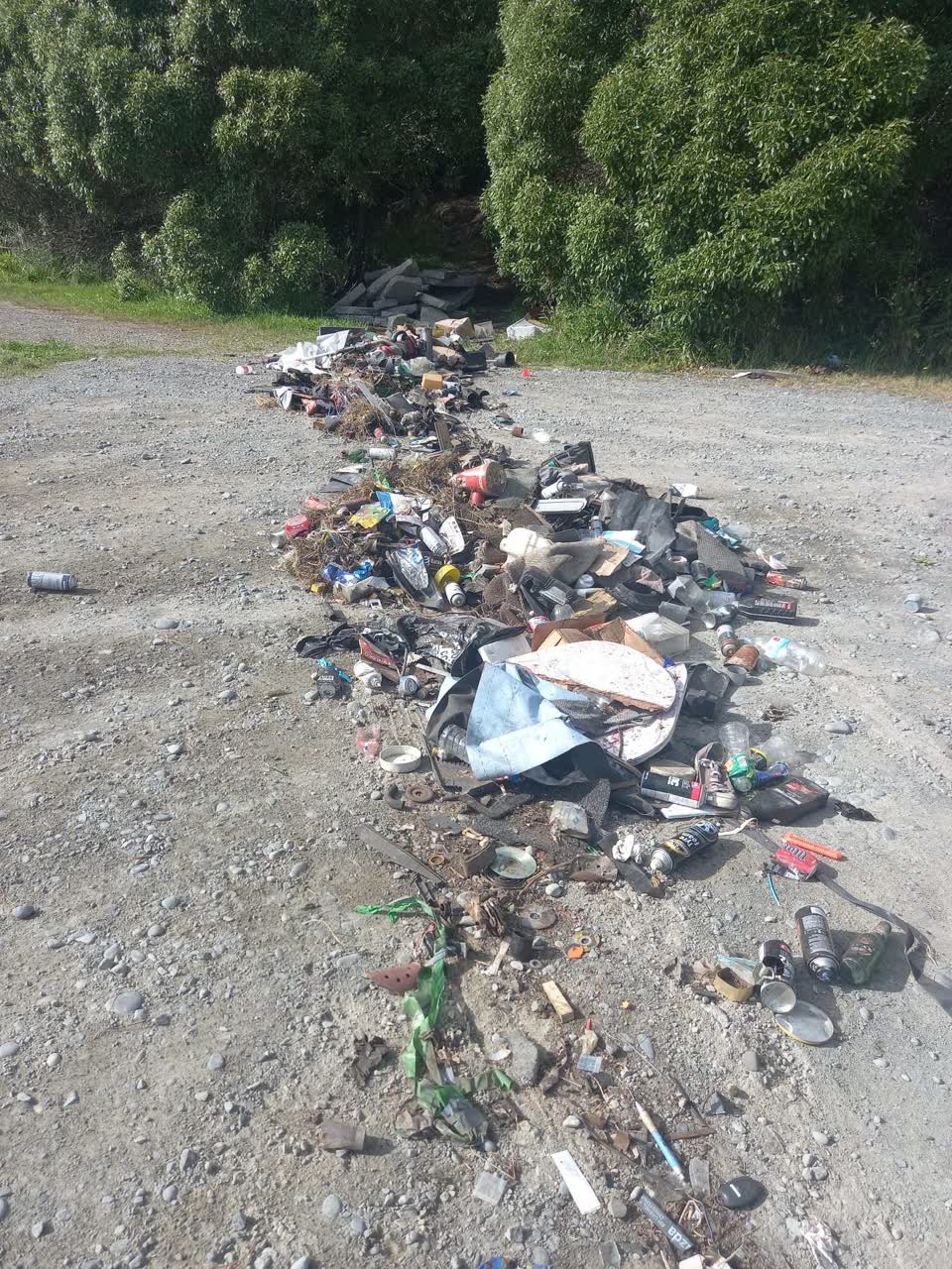 The photograph attached to this roading/streets report