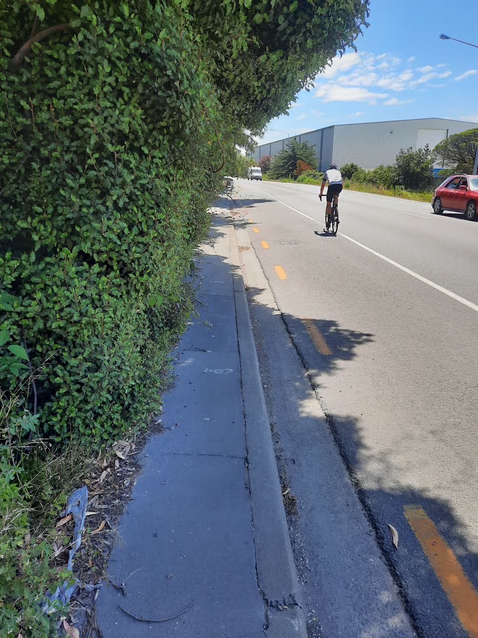 The photograph attached to this roading/streets report