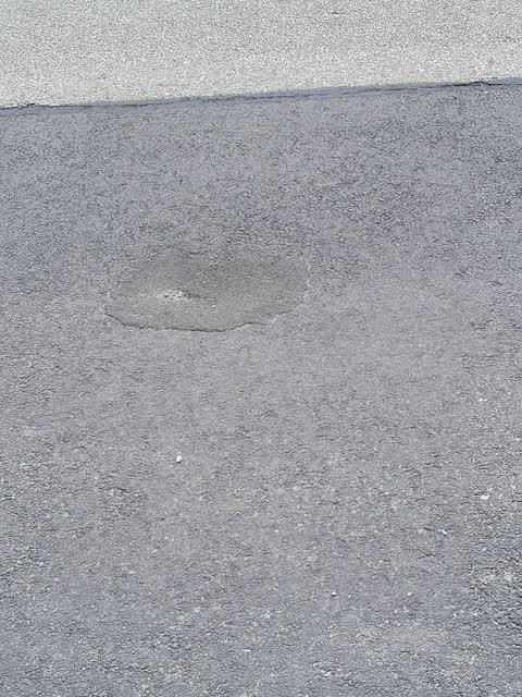 Roading/Streets, a report photo