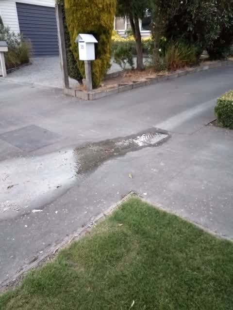 Water Leak, a report photo