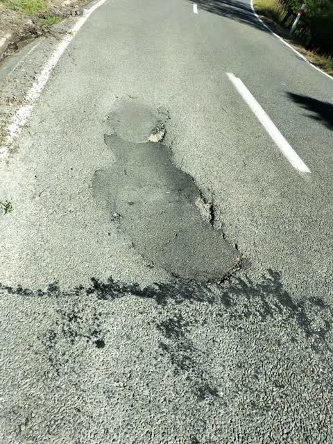 Roading/Streets, a report photo