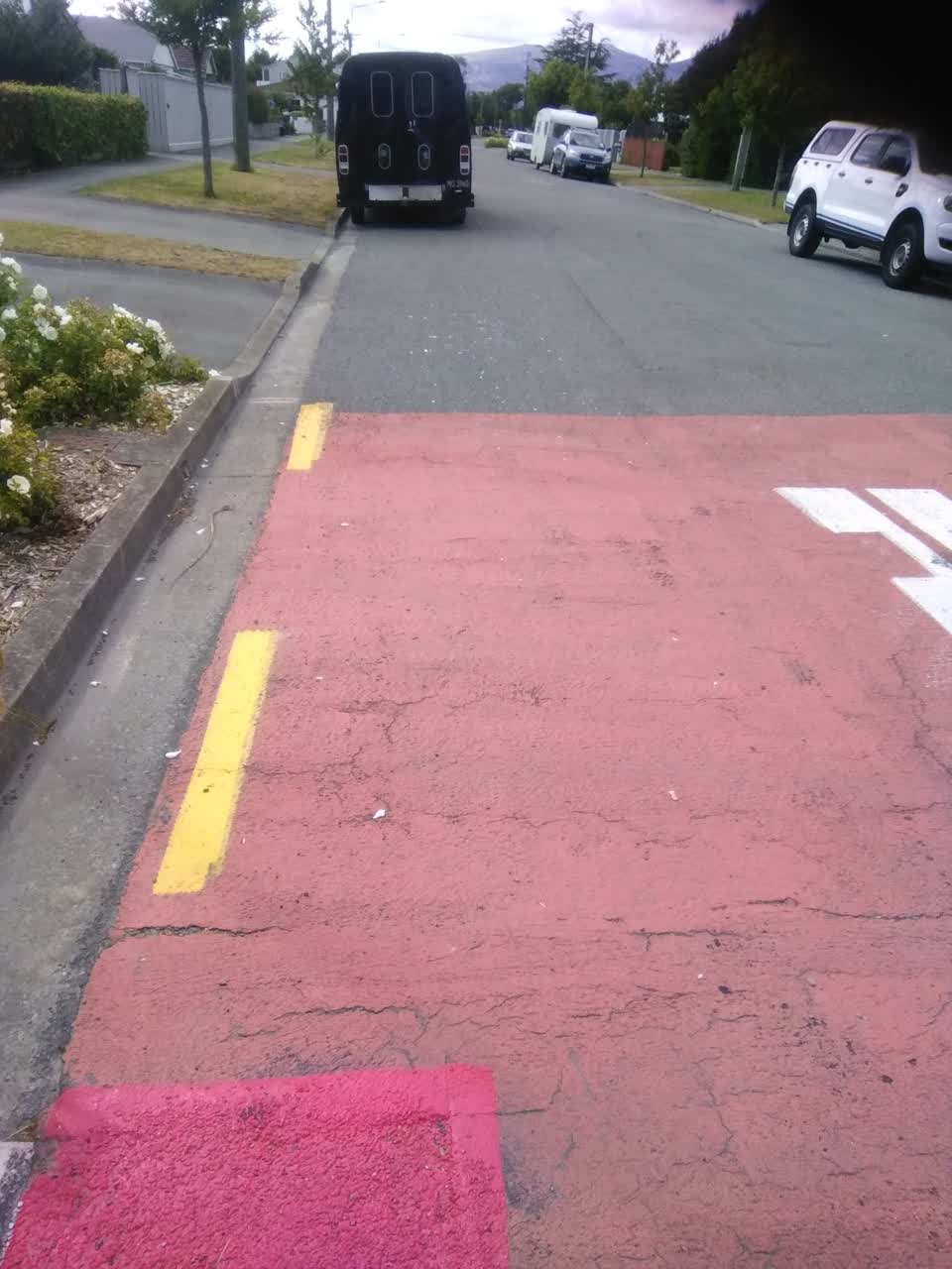 The photograph attached to this roading/streets report