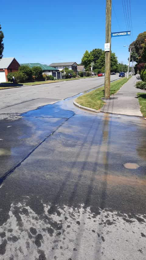 Water Leak, a report photo