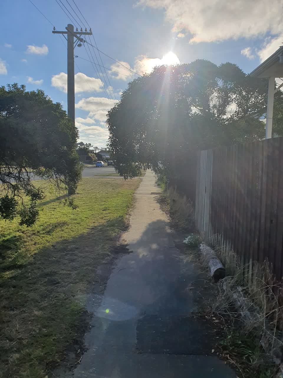 The photograph attached to this roading/streets report