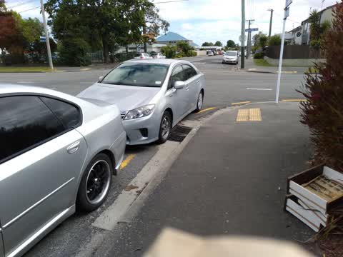 Roading/Streets, a report photo