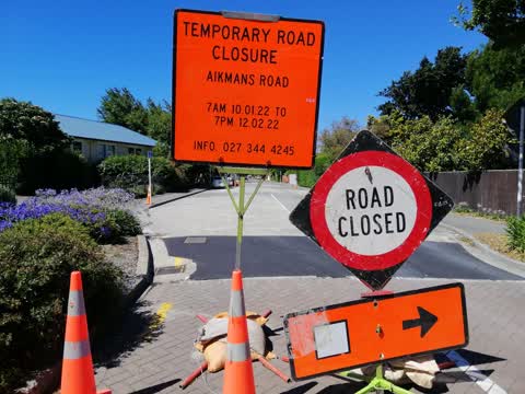 Roading/Streets, a report photo