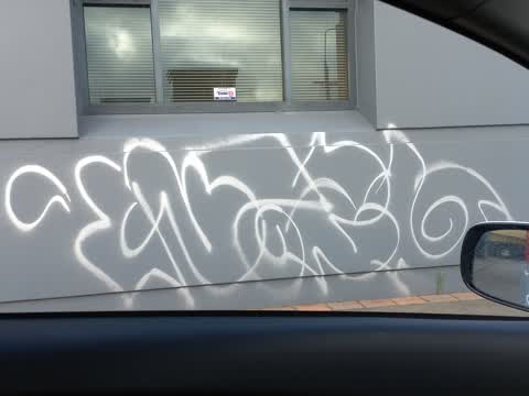 Graffiti, a report photo