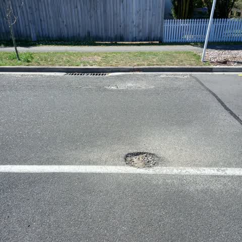 Roading/Streets, a report photo