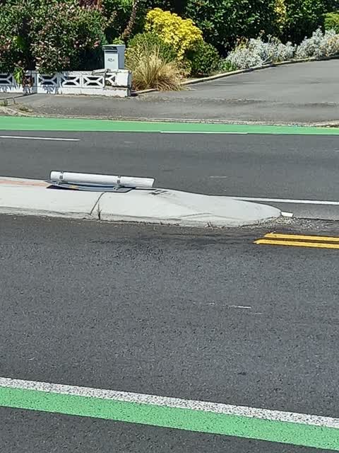 Roading/Streets, a report photo