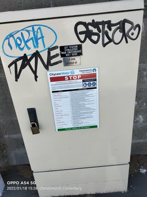 Graffiti, a report photo