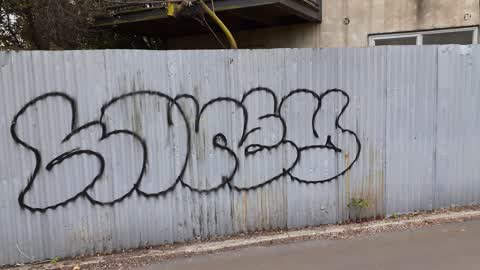 Graffiti, a report photo