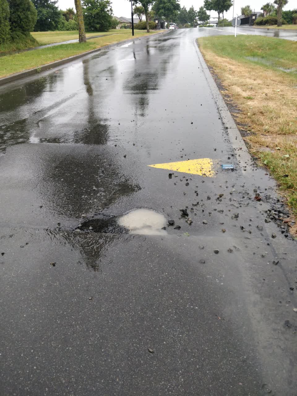 The photograph attached to this roading/streets report