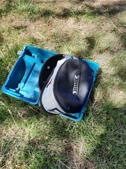Rubbish/Recycling, a report photo