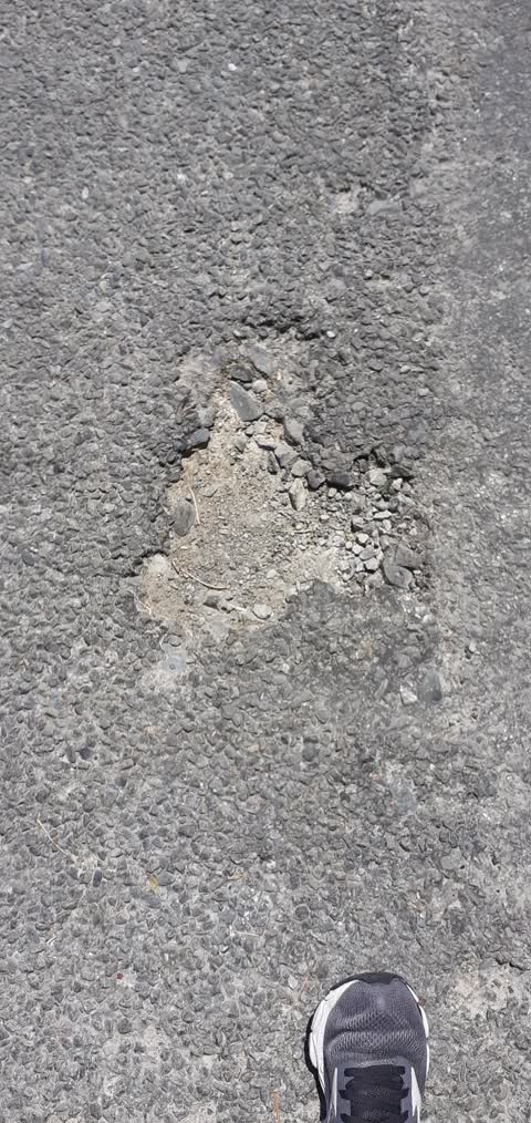 Roading/Streets, a report photo
