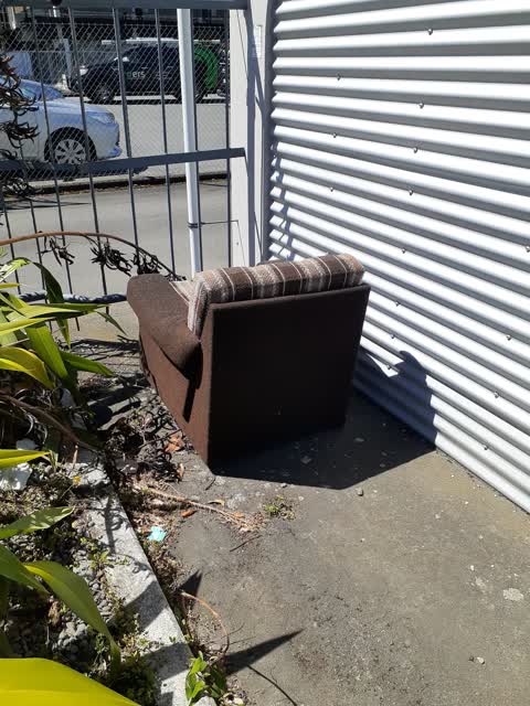 Rubbish/Recycling, a report photo