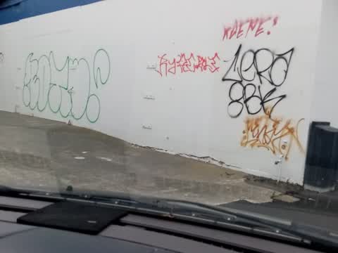 Graffiti, a report photo