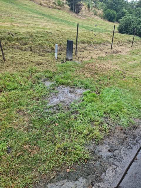 Water Leak, a report photo