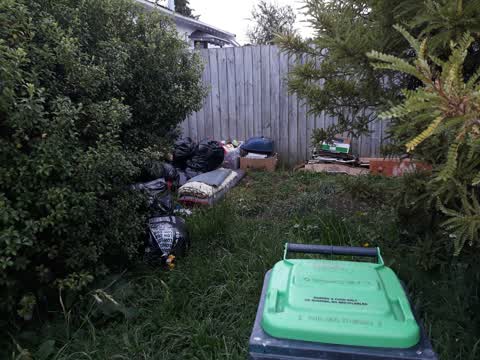 Rubbish/Recycling, a report photo