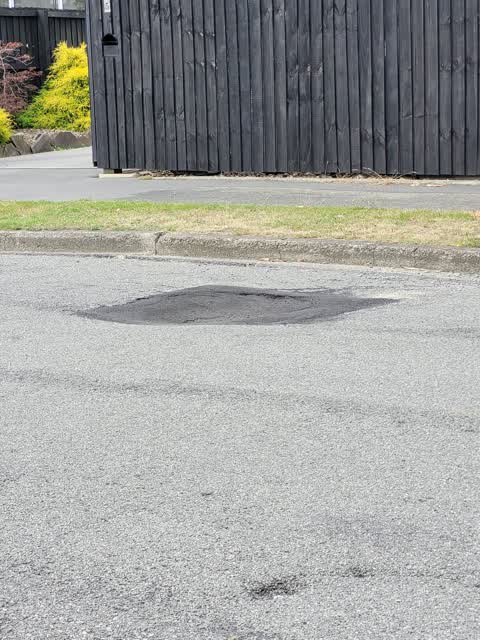 Roading/Streets, a report photo
