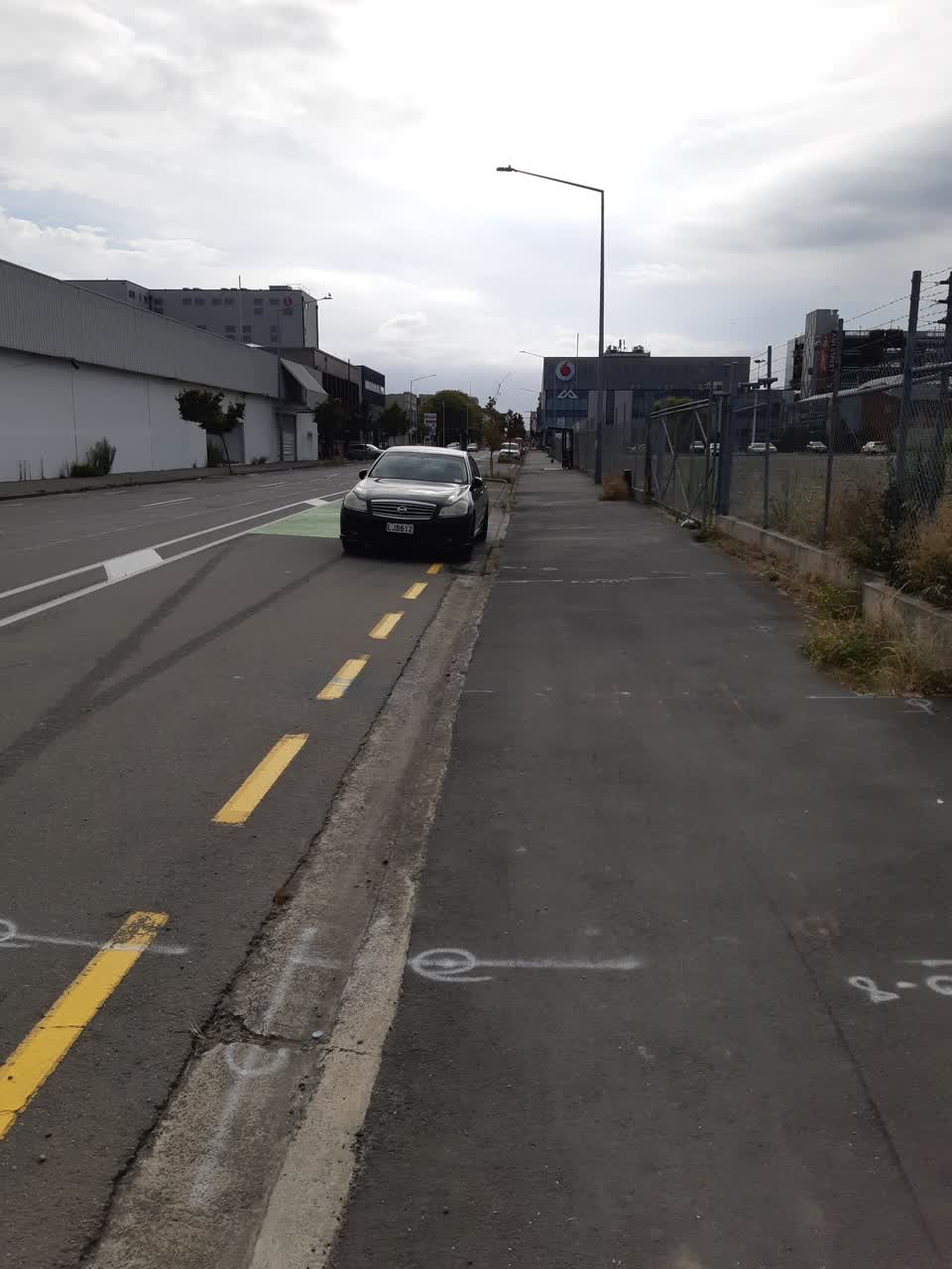 The photograph attached to this roading/streets report
