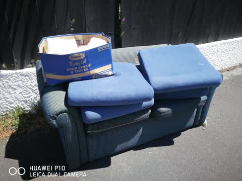 Rubbish/Recycling, a report photo