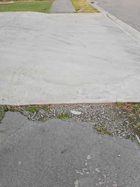 Roading/Streets, a report photo