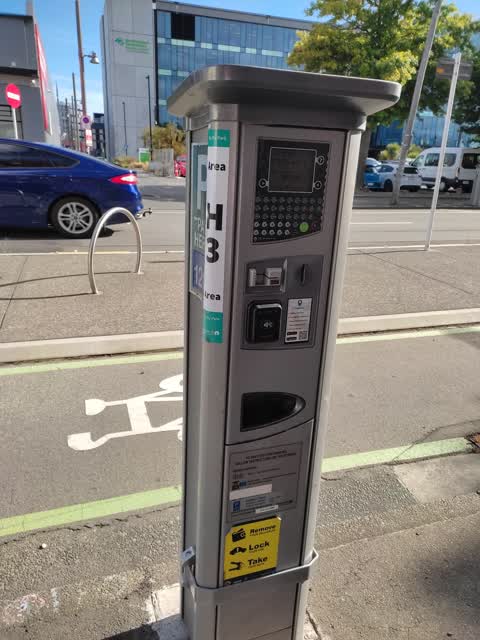 Roading/Streets, a report photo