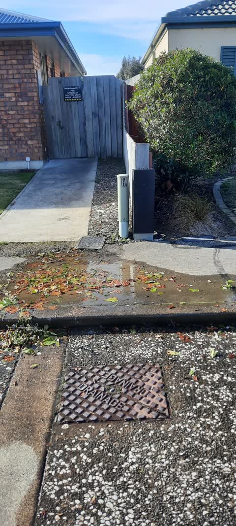 Water Leak, a report photo