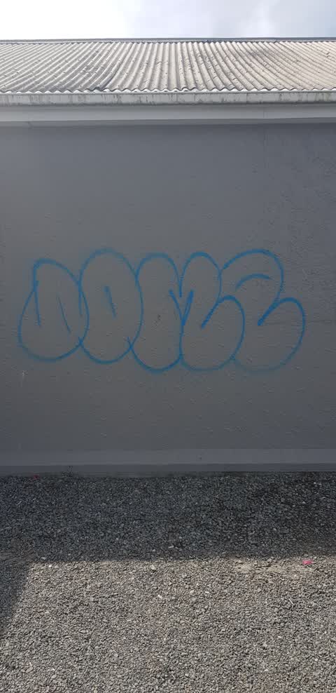 Graffiti, a report photo