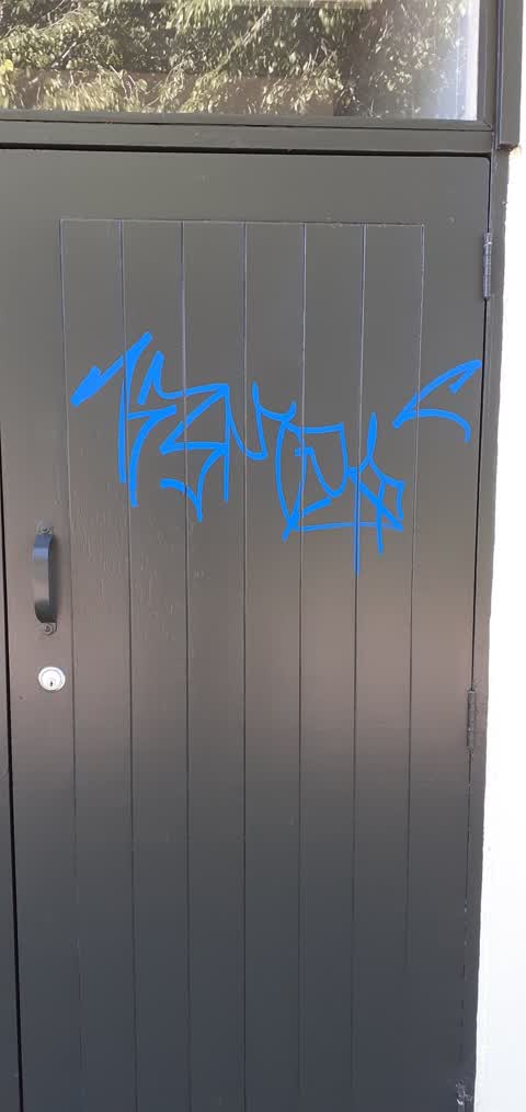 Graffiti — a report photo