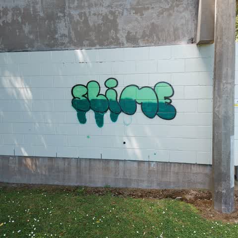 Graffiti, a report photo