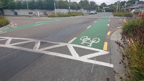 Roading/Streets, a report photo