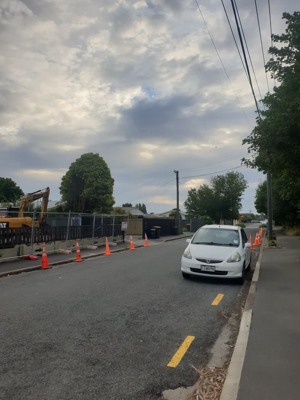 The photograph attached to this roading/streets report