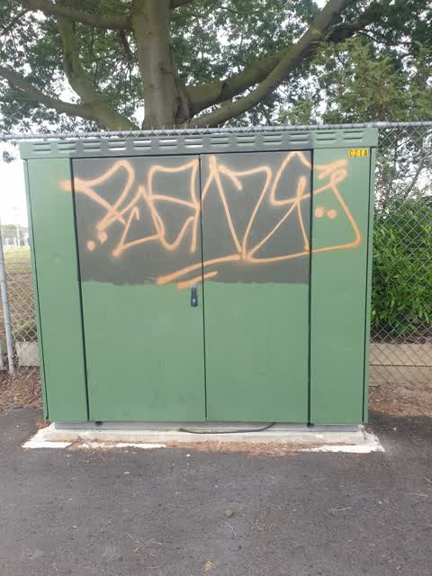 Graffiti, a report photo