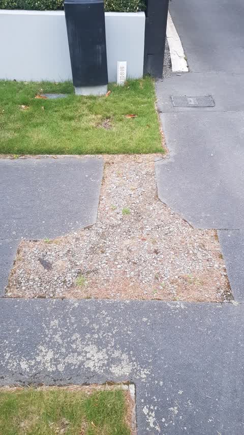 Roading/Streets, a report photo