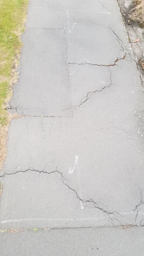 Roading/Streets, a report photo