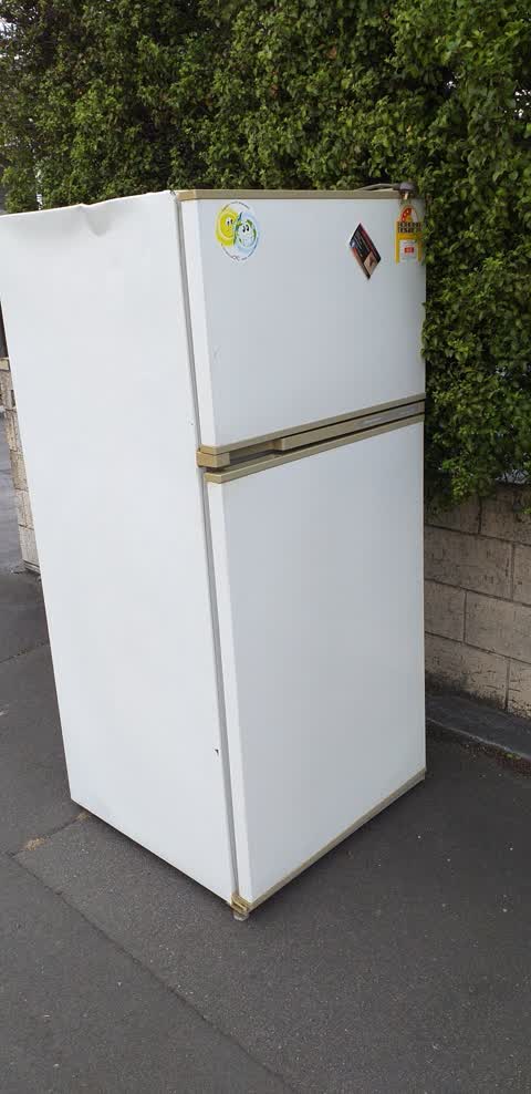 Rubbish/Recycling, a report photo