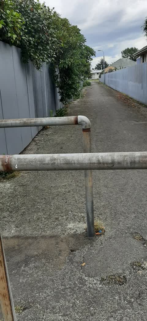 Roading/Streets, a report photo